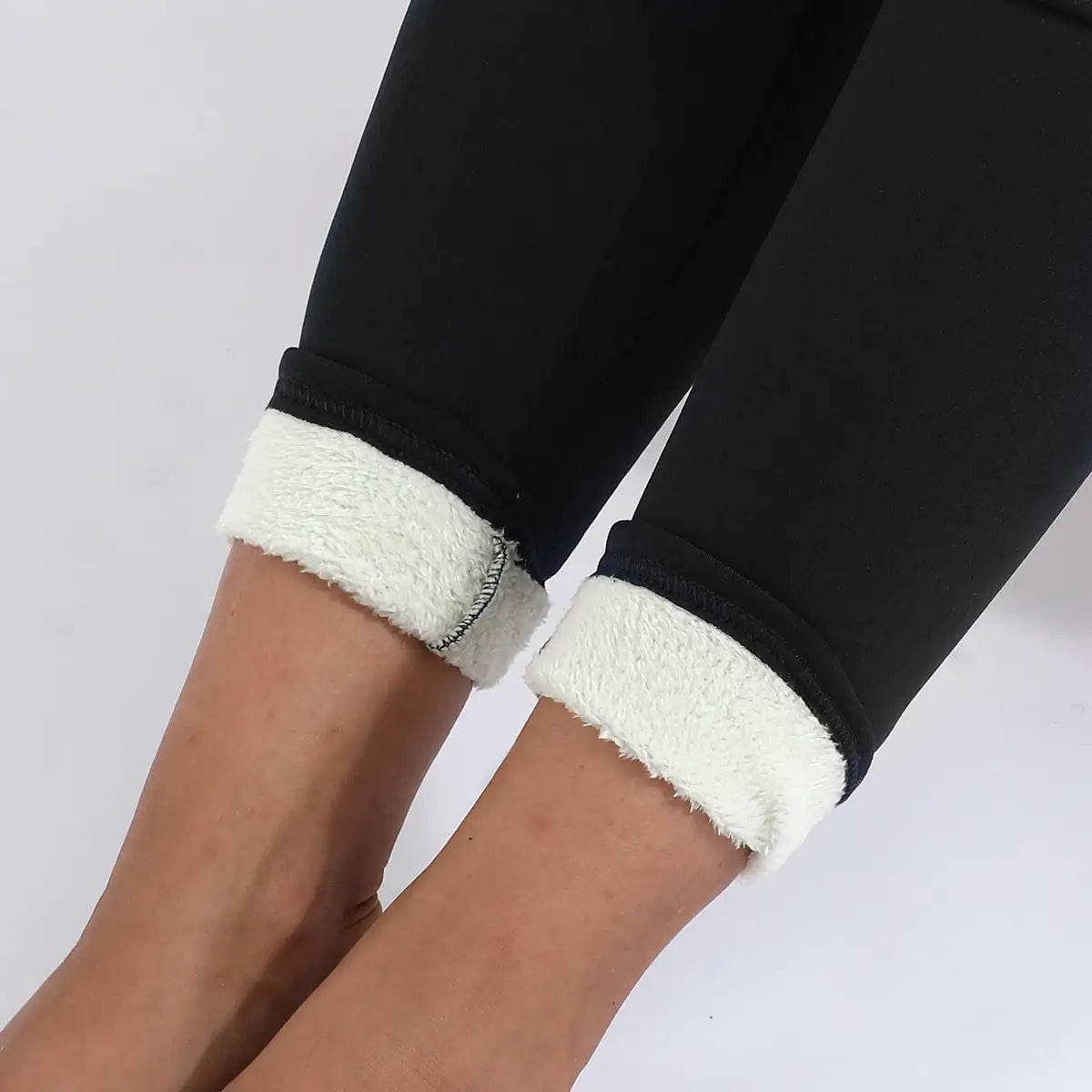 Warm Winter Leggings – Thick, Stretchy, Skinny Fit for Women